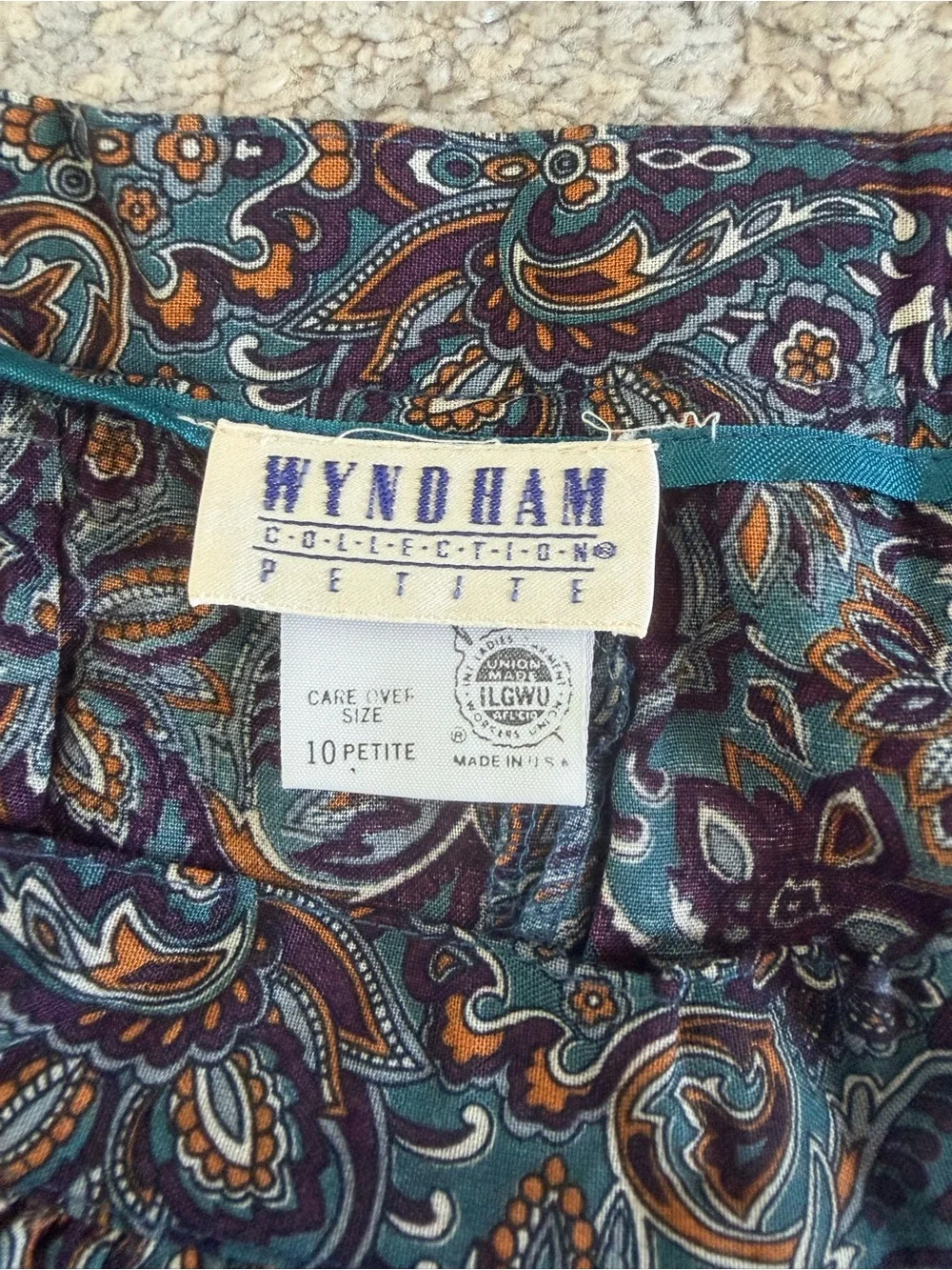Vintage Wyndham Collection Petite Paisley Midi Skirt Size 10P — Excellent Condit